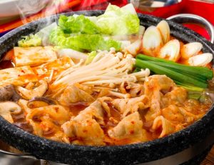 キムチ鍋の具材は何がいい?野菜、肉をはじめ意外なものも!