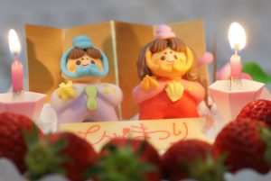 ひな祭りケーキの予約はいつからいつまで?コンビニローソンのおすすめひな祭りケーキを詳しくご紹介