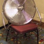 エアコンvs扇風機!電気代が安いのは?熱中症予防と節約の両立は簡単ですよ!