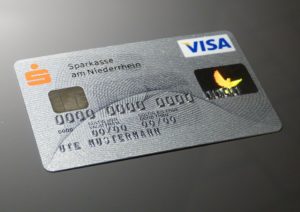 海外旅行にクレジットカードは何枚持っていけばいい?正解と理由はコレ!