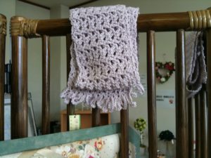 ネックウォーマーの作り方【裏技編】フリースのボタンホールは手縫いでも作れる!