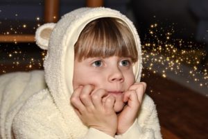 小学生の謝恩会の服装は○○生を参考に?子供用フォーマルウェア一覧まとめ